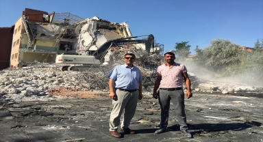 Beypazarı'nda depreme dayanıksız okullar yıkılıyor