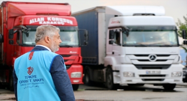 Eskişehir'den Afganistan'a 6 tır gıda malzemesi gönderildi