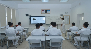 Geleceğin subayları hazırlık sınıfında 7 yabancı dille donanım kazanıyor