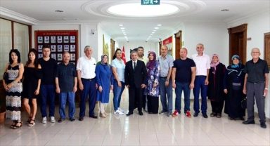 Gurbetçiler Kırşehir Valisi Buhara'yı ziyaret etti