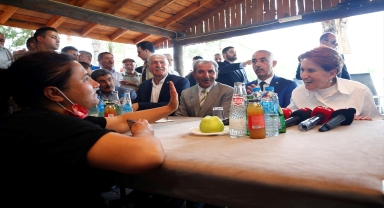 İYİ Parti Genel Başkanı Meral Akşener, Niğde'de ziyaretlerde bulundu