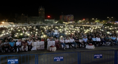 Kırşehir'de gurbetçiler türkü ve bozlaklarla şenlendi