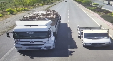 Konya'da çevreyi kirletip, trafiği tehlikeye atan tır sürücüsüne para cezası uygulandı