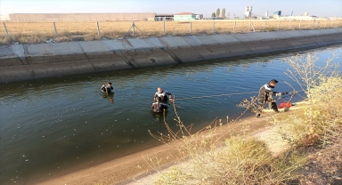 Konya'da serinlemek için su kanalına giren çocuk boğuldu 