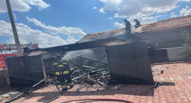 Kulu'da aynı saatlerde 2 ayrı yerde yangın çıktı