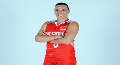 Milli voleybolcu Cansu Özbay, Dünya Şampiyonası hazırlıkları değerlendirdi