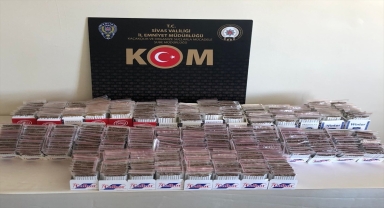Sivas'ta 640 paket gümrük kaçağı sigara ele geçirildi 