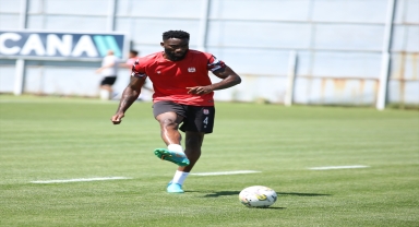 Sivasspor, Fatih Karagümrük maçının hazırlıklarına başladı