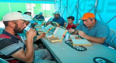 Talas Belediyesi çiftçilere kumanya dağıttı