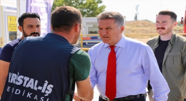 TDP Genel Başkanı Sarıgül, Eskişehir'de grev yapan işçilerle bir araya geldi: