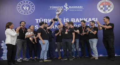 Türkiye İş Bankası Satranç Süper Ligi'nde şampiyon Göktürk Satranç Spor Kulübü oldu