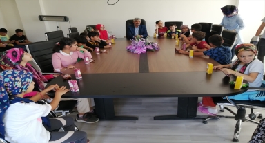 Ulaş'ta Kur'an kursu öğrencileri Belediye Başkanı İlbey'i ziyaret etti
