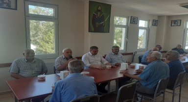 Ulaş'ta vatandaşlara aşure dağıtıldı