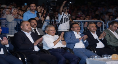 Vali Çiçek ile Belediye Başkanı Büyükkılıç Seyrani Festivali'ne katıldı