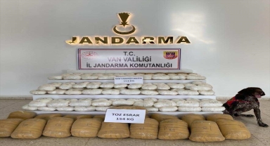 Van'da 307 kilogram uyuşturucu ele geçirildi