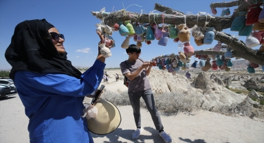 Yaz stajı için Türkiye'ye gelen yabancı öğrenciler Kapadokya'yı gezdi