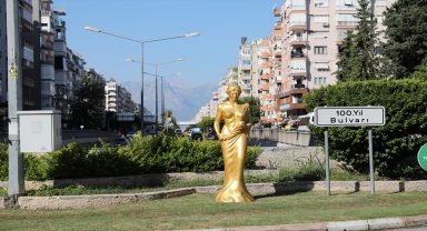 59. Antalya Altın Portakal Film Festivali'nin simge heykeli 