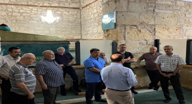 Ahi Evran'ın türbesini ziyaret edenler Ahilik prensiplerini öğreniyor 