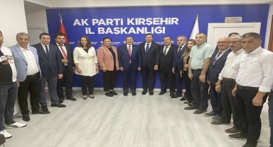 AK Parti Afyonkarahisar Milletvekili Eroğlu, partisinin Kırşehir İl Başkanlığı'nı ziyaret etti