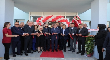 Aksaray'da hayırsever tarafından yaptırılan lise törenle açıldı