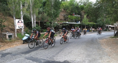 Alanya'da 3'üncü Uluslararası Bisiklet Festivali yapıldı