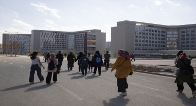 Ankara Etlik Şehir Hastanesi hastalara hizmet vermeye başladı