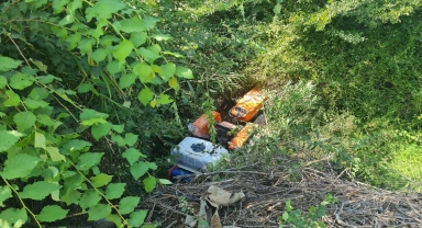 Antalya'da dereye düşen traktörün sürücüsü yaralandı