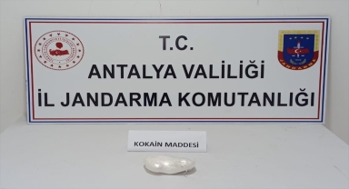 Antalya'da valizde 550 gram kokain ele geçirildi