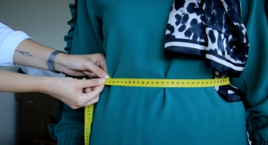 Çocuklarına daha fazla vakit ayırabilmek için tüp mide ameliyatıyla 58 kilo verdi