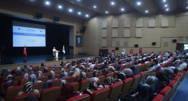 Diyanet İşleri Başkanı Erbaş, Sivas'ta din görevlileriyle bir araya geldi:
