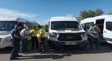 Hüyük'te öğrenci servisleri denetlendi