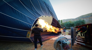 Ihlara Vadisi'nde balon turları yeniden başladı