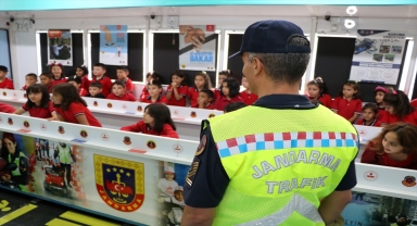 Kırşehir'de 1336 kişiye uygulamalı trafik eğitimi verildi