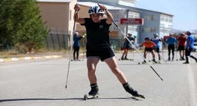 Kış olimpiyatlarına katılabilmek için asfalt zeminde çalışıyorlar