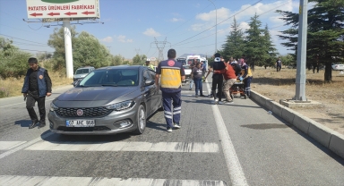 Konya'da 3 aracın karıştığı trafik kazasında 4 kişi yaralandı