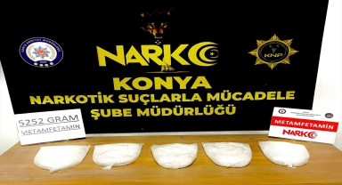 Konya'da uyuşturucuyu lastiğin içine gizledikleri öne sürülen 4 zanlı tutuklandı 