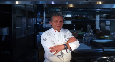 Kraliçe Elizabeth'e Türkiye ziyaretinde yemek yapan TAFED Başkanı Şef Açıköz: