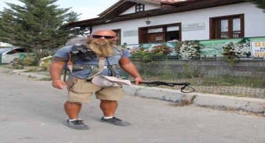 Kudüs'e yürüyerek giden İtalyan Renato Romano Beypazarı'na ulaştı 