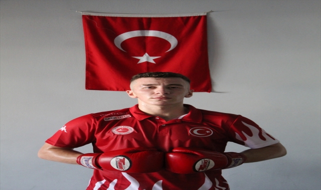 Milli kick boksçu Arda Baş, altın madalya hedefiyle Dünya Şampiyonası'na odaklandı