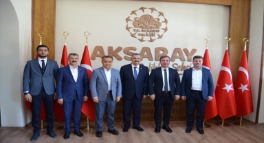 Sanayi ve Teknoloji Bakan Yardımcısı Hasan Büyükdede, Aksaray Valiliğini ziyaret etti: