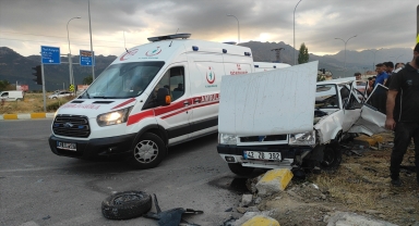 Seydişehir'deki trafik kazasında 4 kişi yaralandı