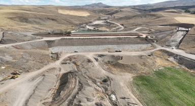 Sivas'ın Gemerek ilçesinde Yumağın Barajı'nın inşaatı sürüyor