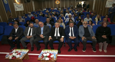 Sivas'ta koruyucu aile himayesindeki çocukların hayalleri kitapta toplandı