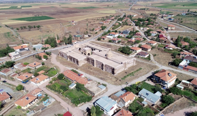 Tarihi Sultanhanı Kervansarayı konuklarını ağırlıyor