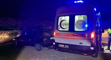 Akseki'de yoldan çıkan otomobilin sürücüsü yaralandı