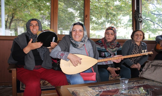Anneler ve kızları Ahi Evran Kampı'nda yeni dostluklar kurdu
