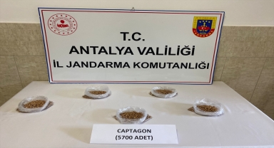 Antalya'da 5 bin 700 sentetik hap ele geçirildi, 1 kişi gözaltına alındı