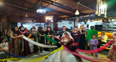 Antalya'da down sendromlu Songül Çam için düğün töreni düzenlendi