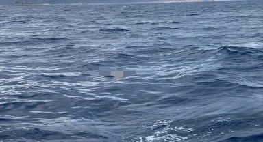 Antalya'nın Kaş ilçesinde denizde erkek cesedi bulundu