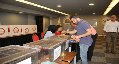 Antalya Ticaret Borsası Yönetim Kurulu Başkanlığı'na Ali Çandır yeniden seçildi